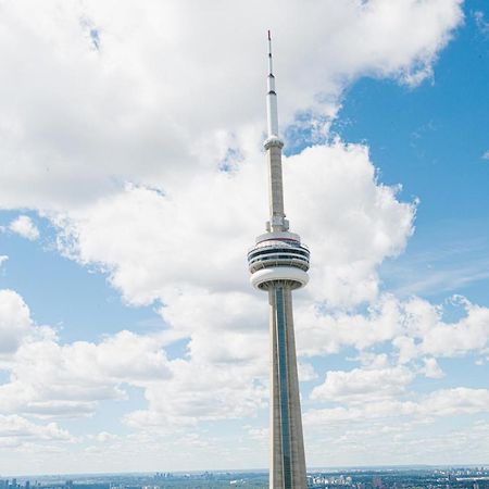 Beautiful Luxurious Modern Condo With Breathtaking Views Toronto Kültér fotó