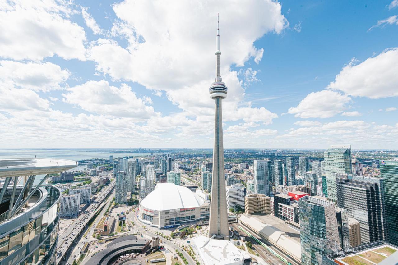 Beautiful Luxurious Modern Condo With Breathtaking Views Toronto Kültér fotó